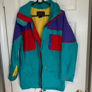 Vintage Eddie Bauer Jacket, size medium!